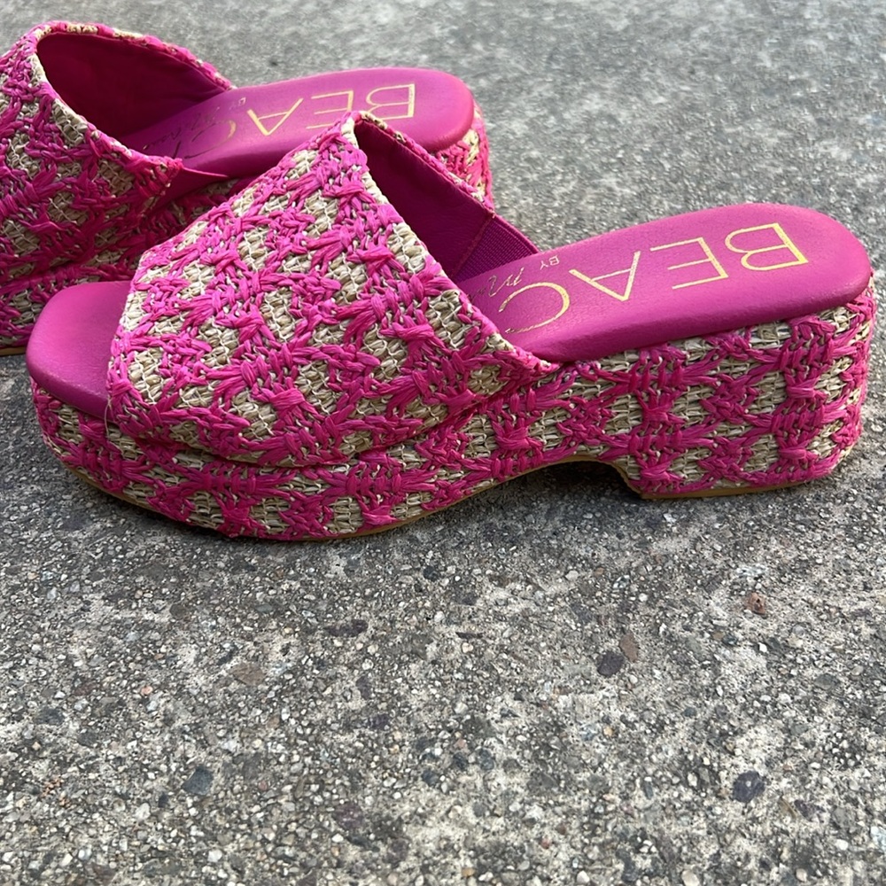 Pink Beach by Matisse Sandal - Picture 3 of 3